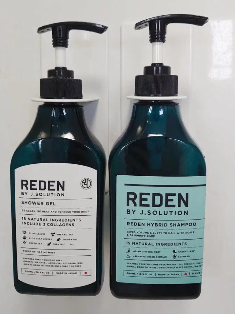 REDENボディーソープ(左)とシャンプー(右)