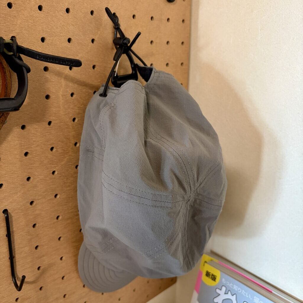 帽子と一緒に財布を書けてしまった画像