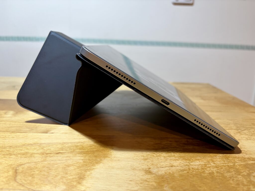 デュアルスクリーンモードの角度は18度